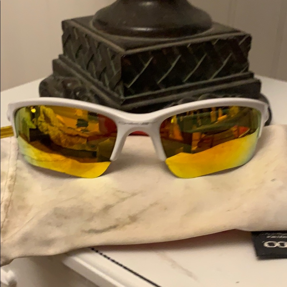 Child sun glasses